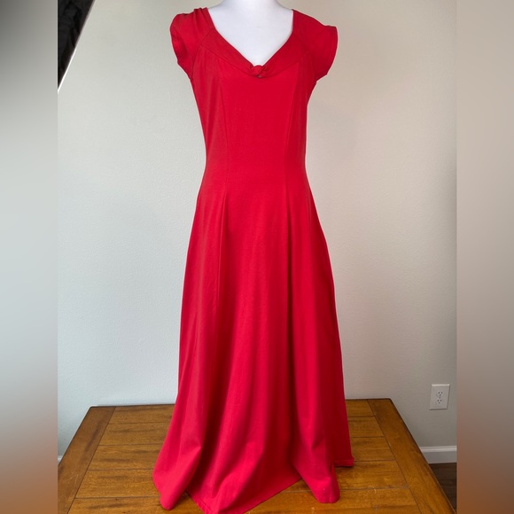 Boston Proper Dresses & Skirts - NWT Boston Proper red maxi dress. Size M